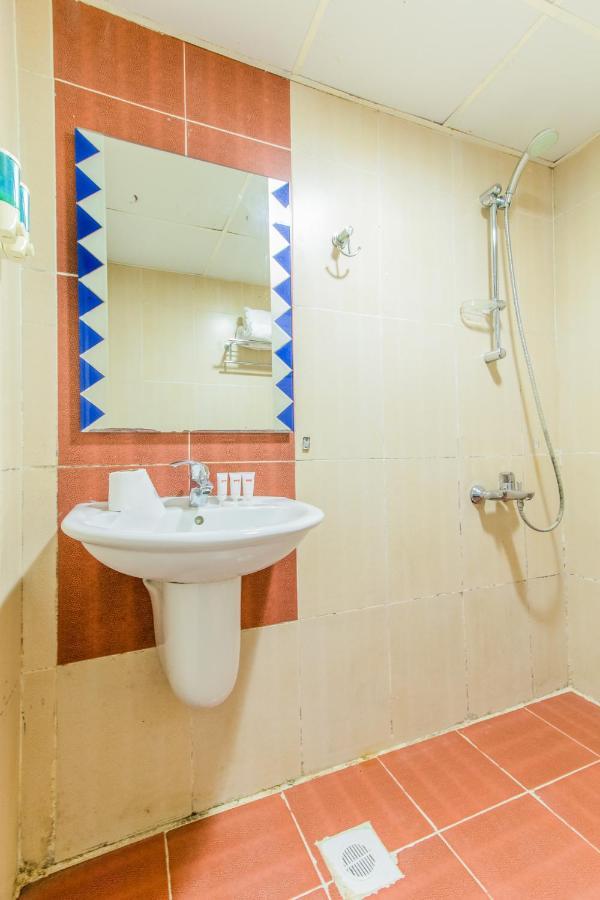 Oyo 109 Al Thabit Modern Hotel Apartment Ḩayl Āl ‘Umayr Kültér fotó