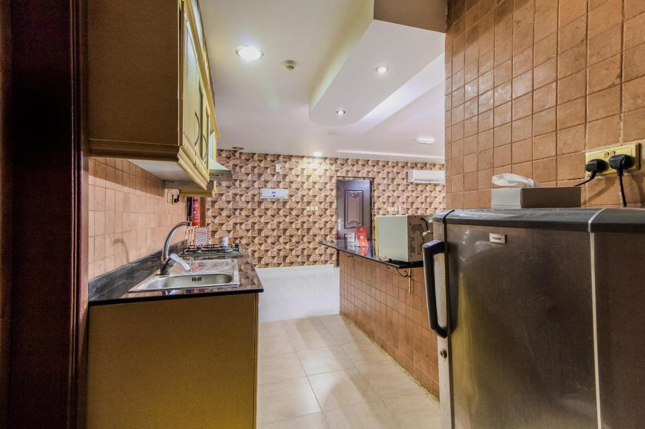 Oyo 109 Al Thabit Modern Hotel Apartment Ḩayl Āl ‘Umayr Kültér fotó
