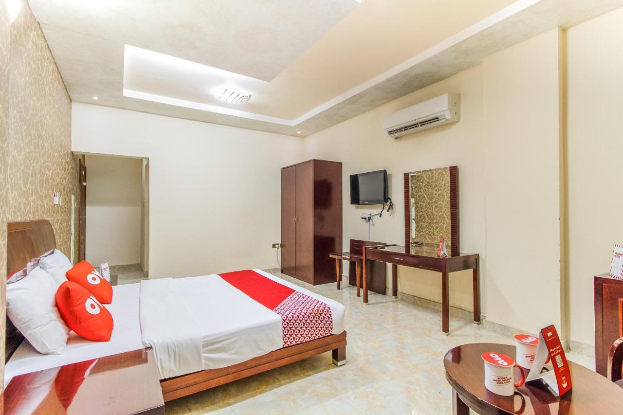 Oyo 109 Al Thabit Modern Hotel Apartment Ḩayl Āl ‘Umayr Kültér fotó