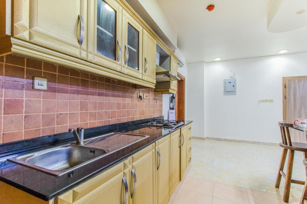 Oyo 109 Al Thabit Modern Hotel Apartment Ḩayl Āl ‘Umayr Kültér fotó