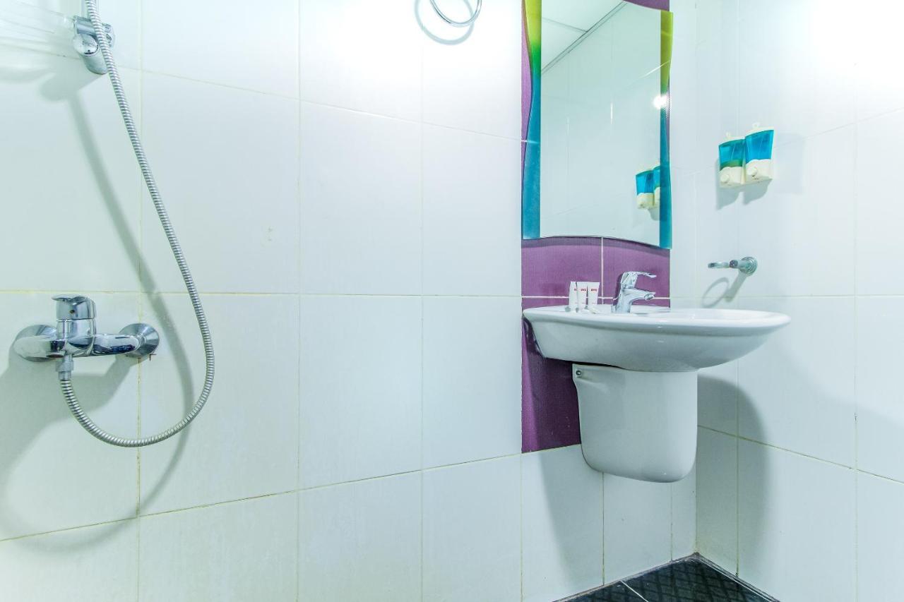 Oyo 109 Al Thabit Modern Hotel Apartment Ḩayl Āl ‘Umayr Kültér fotó